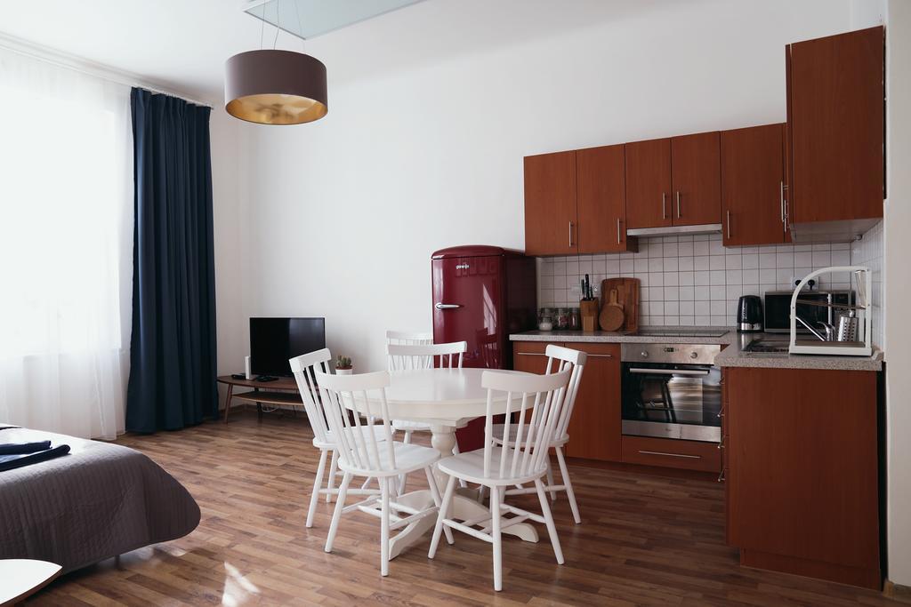 Apartment Gesse Jirsikova Praga Esterno foto